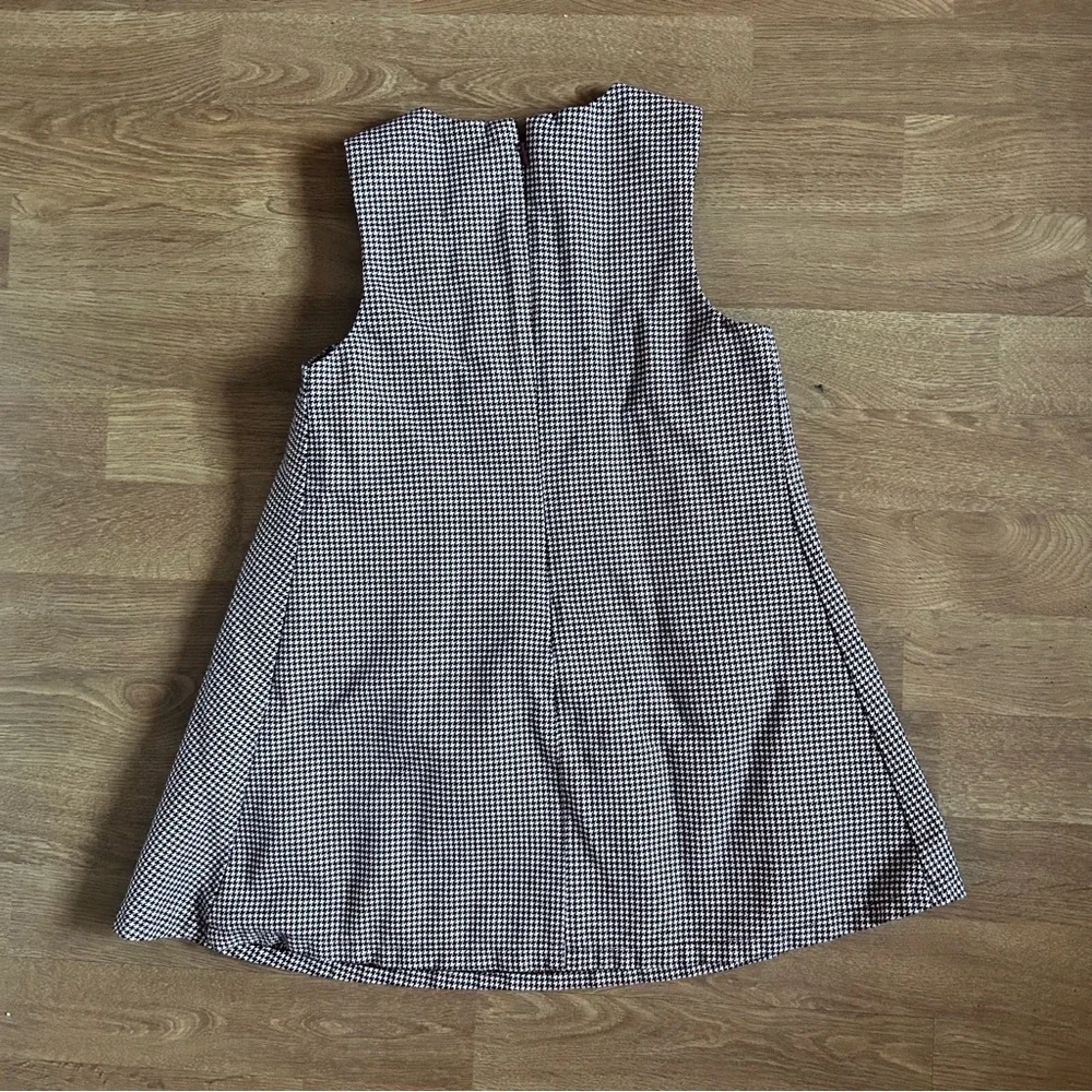 Gymboree burgundy and white Charming Checkered girls Dress with a velvet bowl